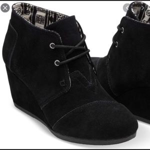 Toms Desert Wedge Suede black boot Bootie👢👢👢👢